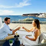 Будинок відпочинку Paraiso Costero Bahia La Caleta By Deihu Experiences Адехе