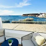 Будинок відпочинку Paraiso Costero Bahia La Caleta By Deihu Experiences Адехе