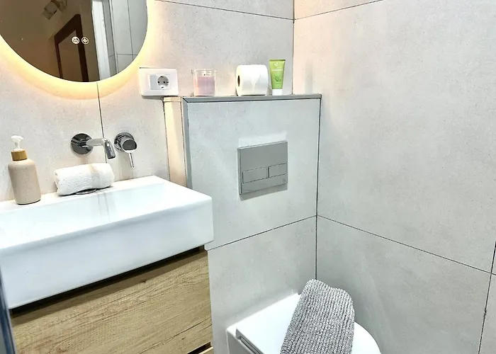 Будинок відпочинку Paraiso Costero Bahia La Caleta By Deihu Experiences Адехе